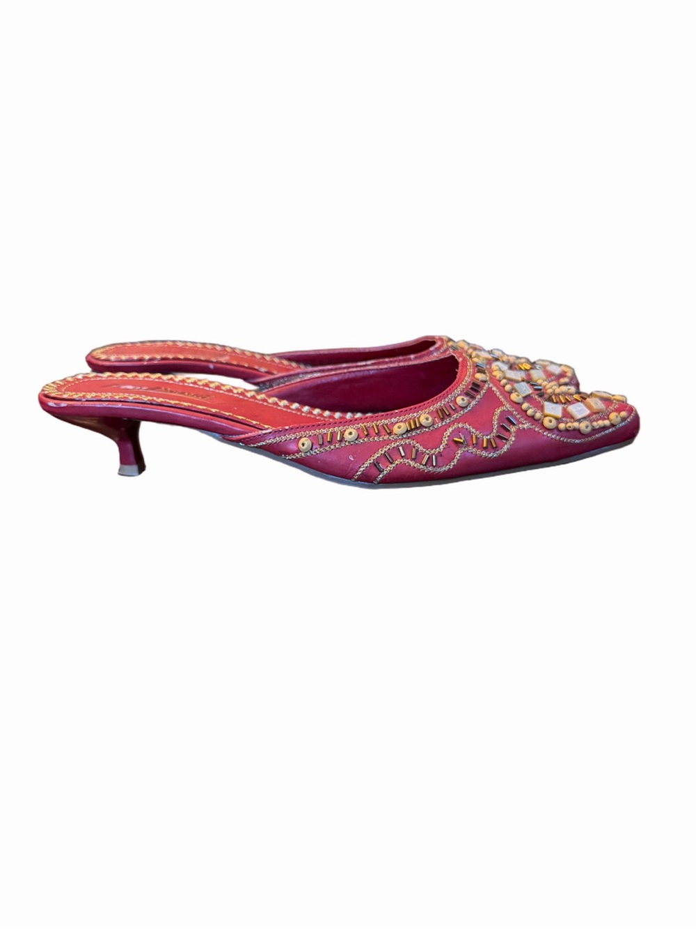 Vintage Anne Michelle Magenta Beaded Kitten Heel Mules. Size 8.5